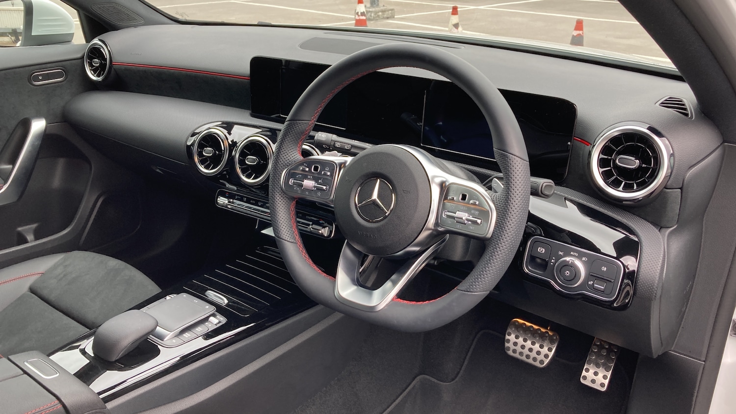 Used Mercedes-Benz A-Class 2021 for sale - 76332697: Photo 11