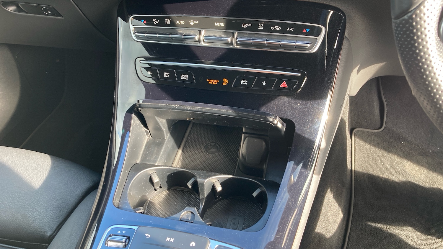 Used Mercedes-Benz EQC 2022 for sale - 76332699: Photo 42