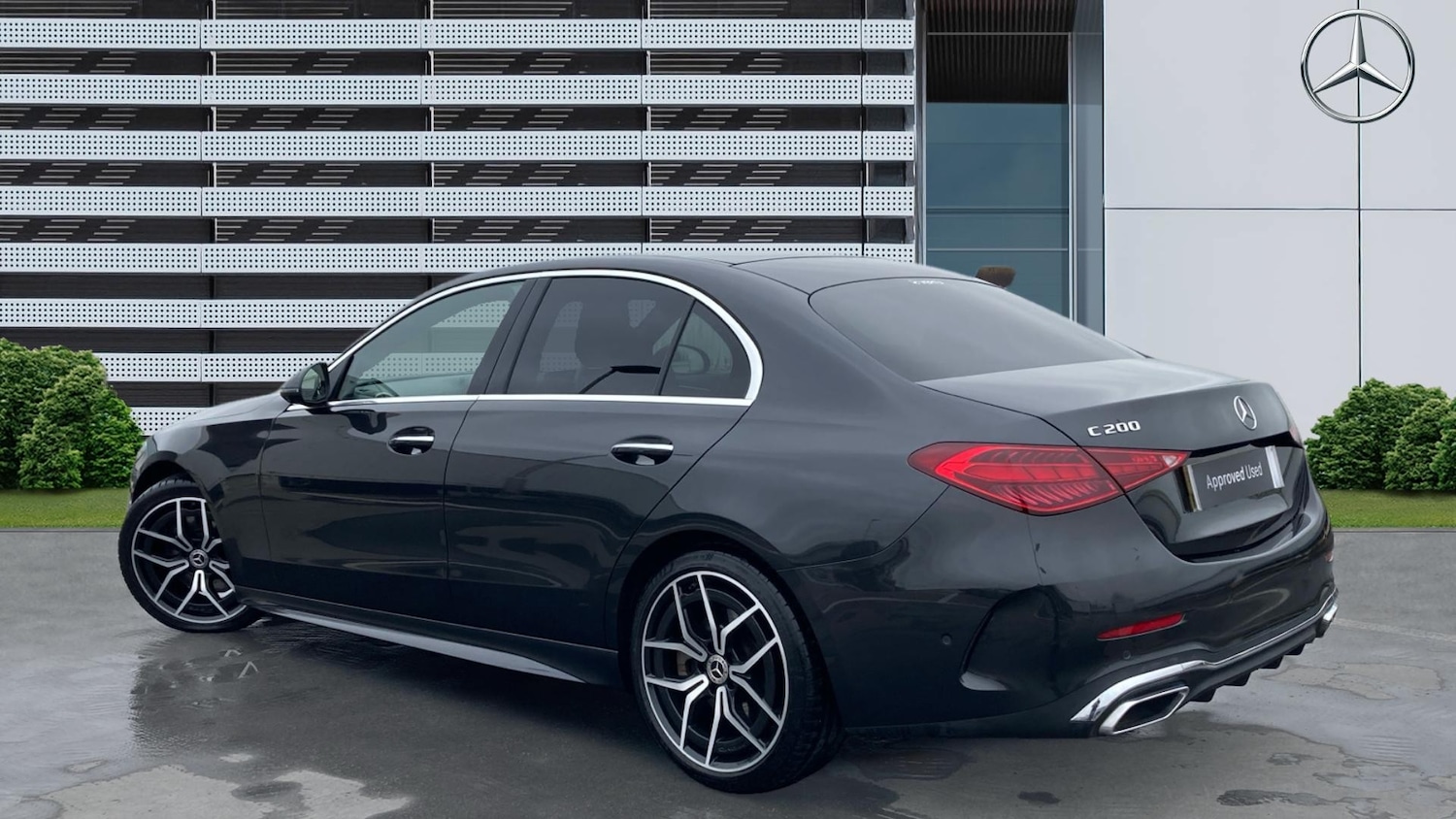 Used Mercedes-Benz C Class 2024 for sale - 77048000: Photo 2