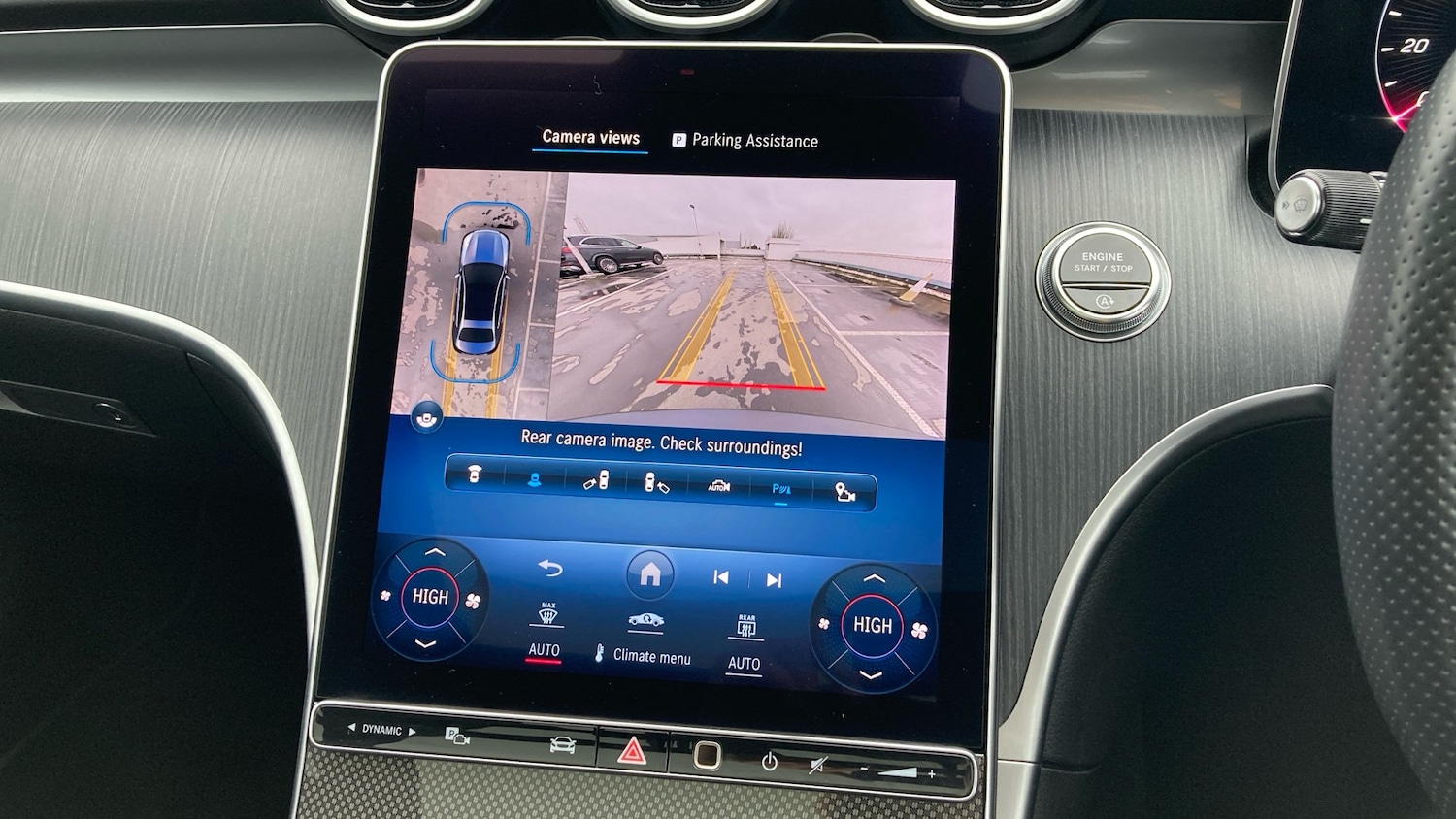 Used Mercedes-Benz C Class 2024 for sale - 77048000: Photo 40