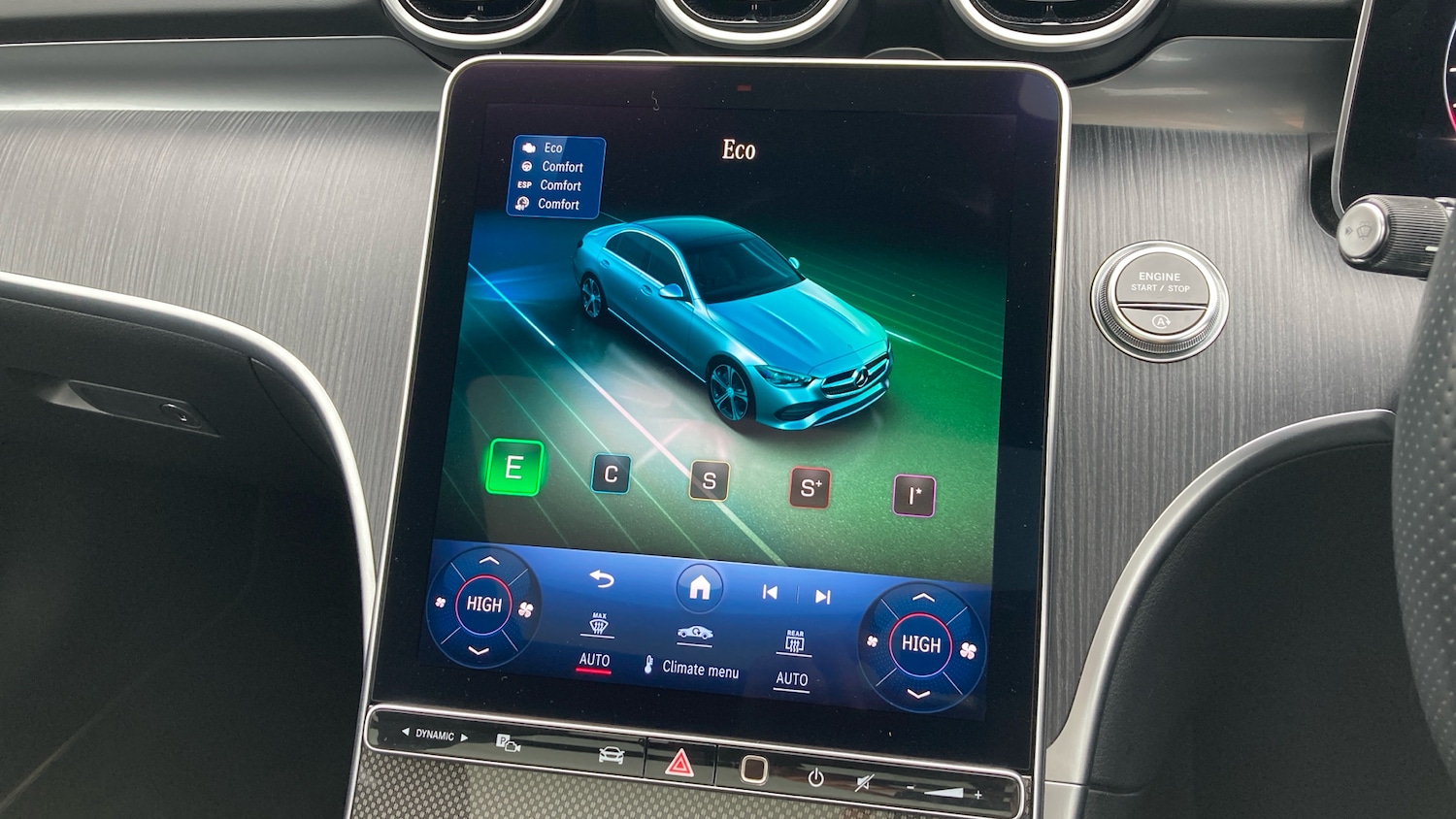 Used Mercedes-Benz C Class 2024 for sale - 77048000: Photo 41