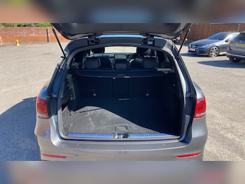 Used Mercedes-Benz GLC 2022 for sale - 78311401: Photo