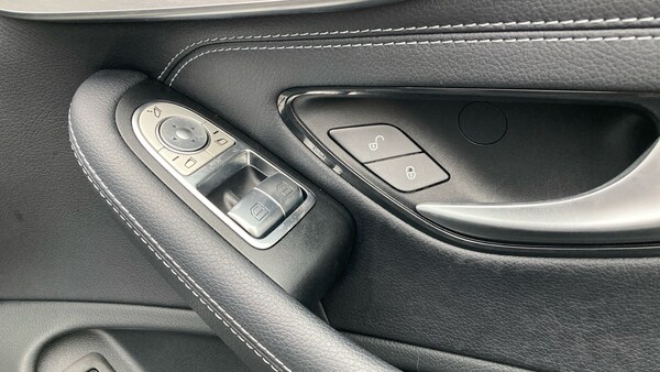 Used Mercedes-Benz C-Class 2021 for sale - 76183169: Photo 30