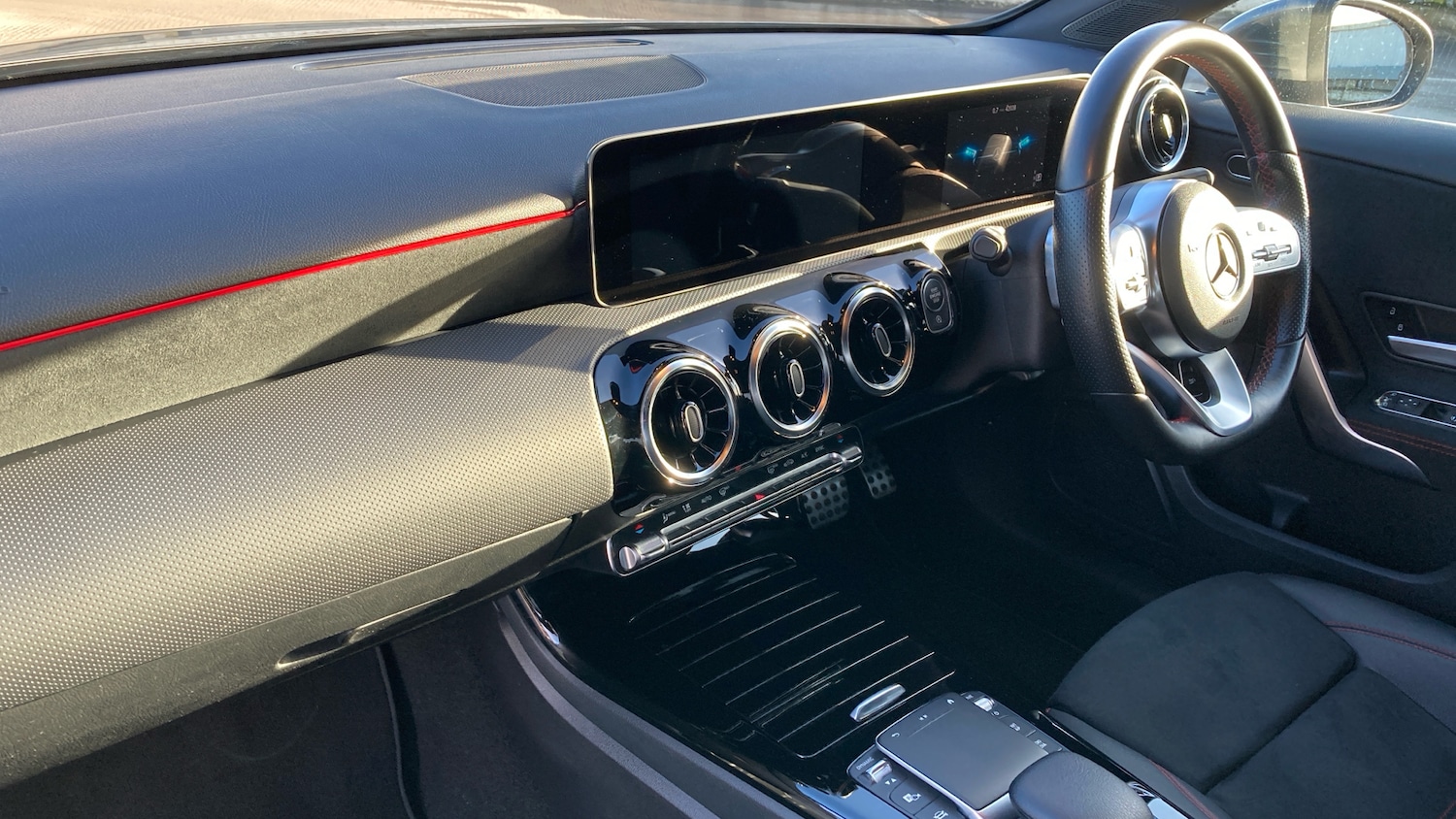 Used Mercedes-Benz A-Class 2020 for sale - 76694776: Photo 9