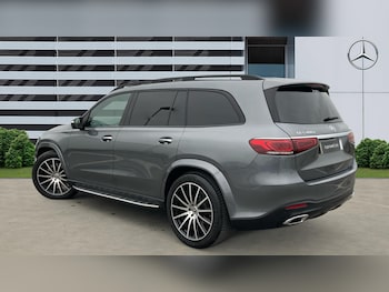 Used Mercedes-Benz GLS 2023 for sale - 77025270: Photo