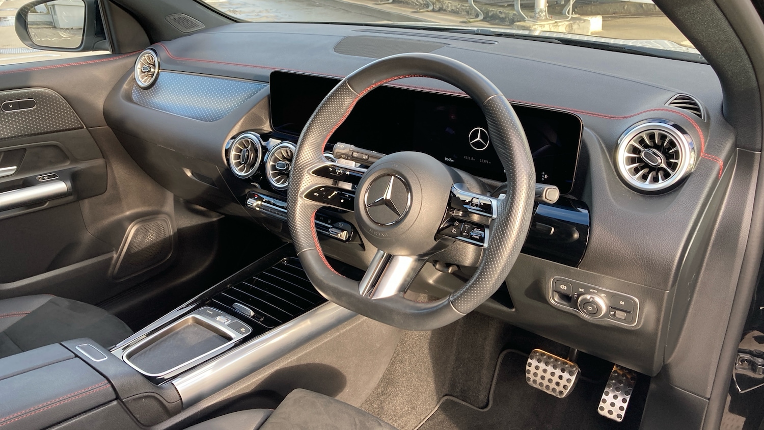 Used Mercedes-Benz EQA 2024 for sale - 76612524: Photo 11