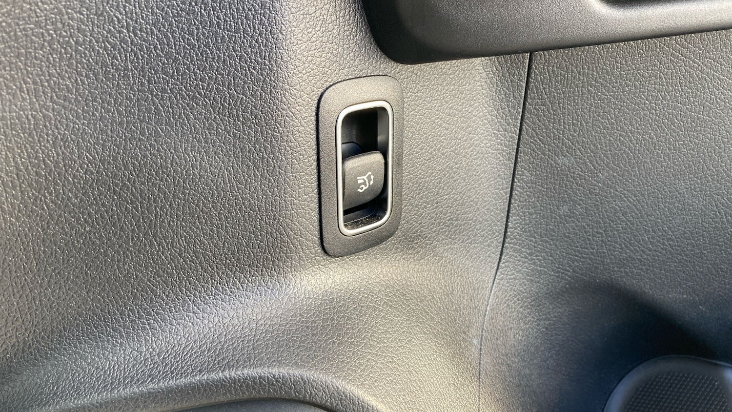 Used Mercedes-Benz EQA 2024 for sale - 76612524: Photo 32