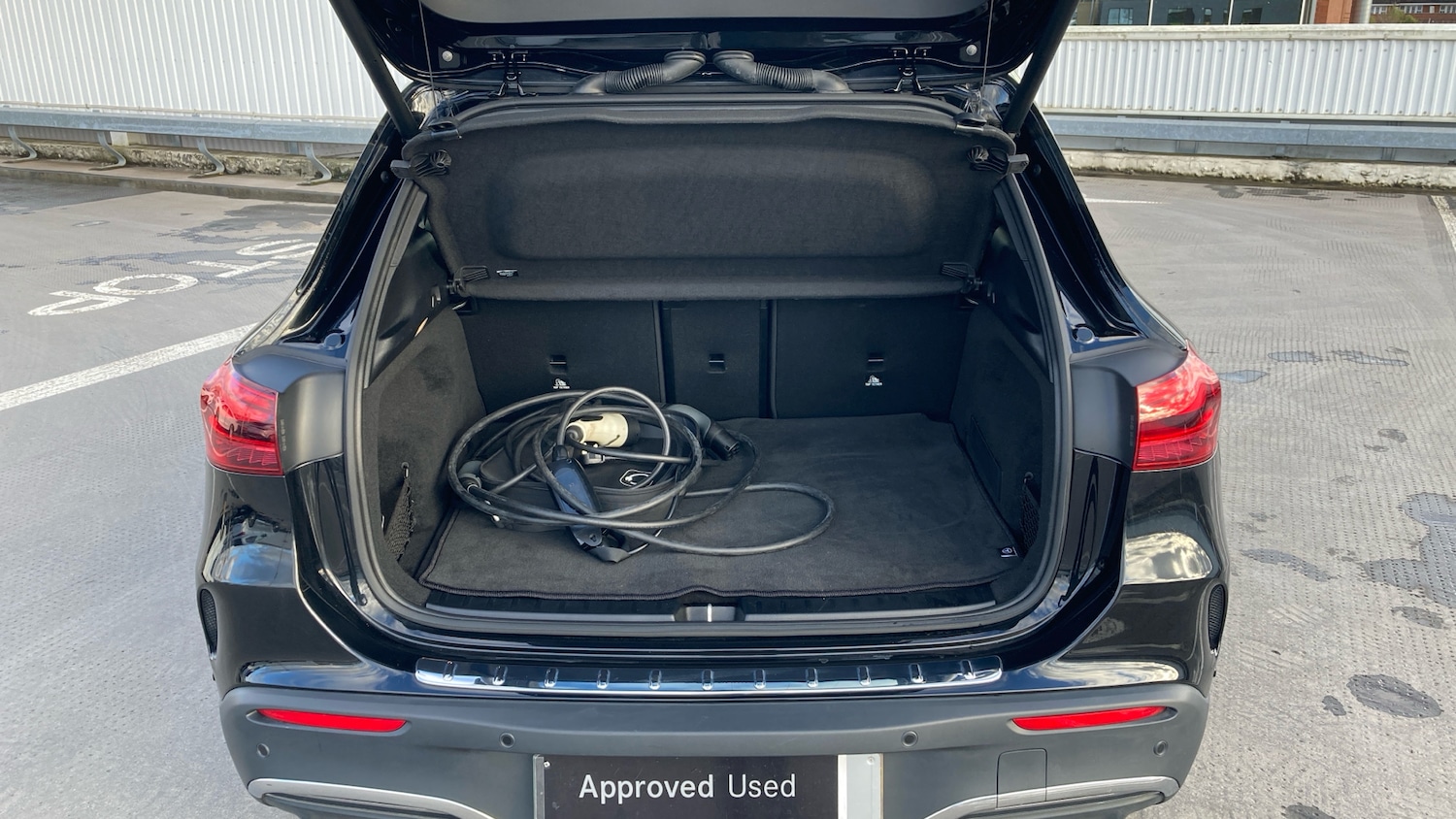 Used Mercedes-Benz EQA 2024 for sale - 76612524: Photo 4