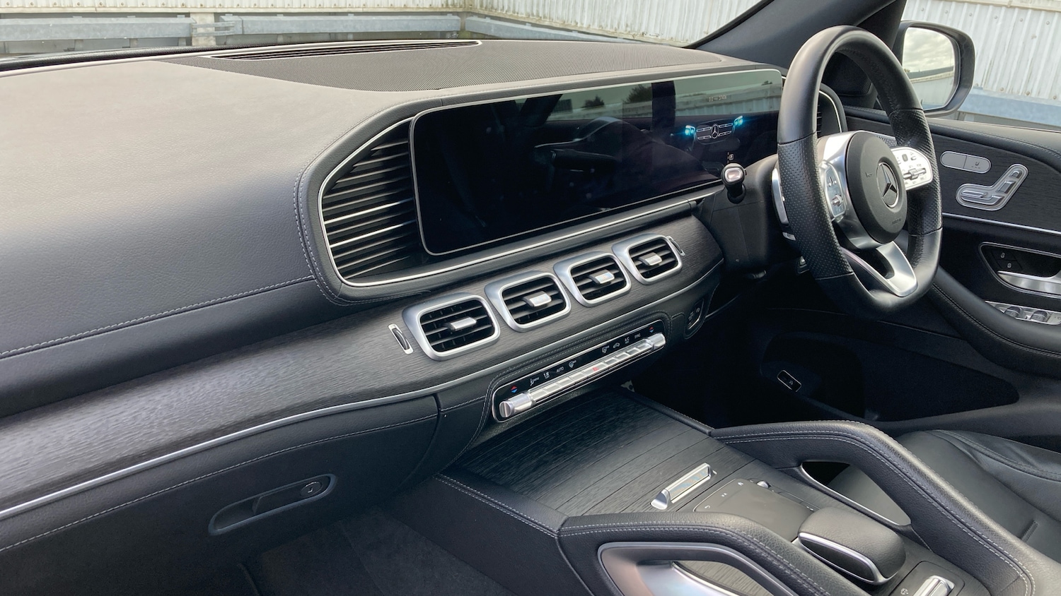 Used Mercedes-Benz GLE 2022 for sale - 76355453: Photo 9