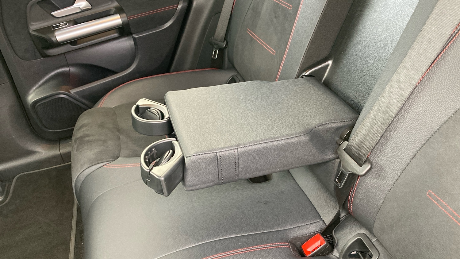 Used Mercedes-Benz EQA 2024 for sale - 77228125: Photo 29