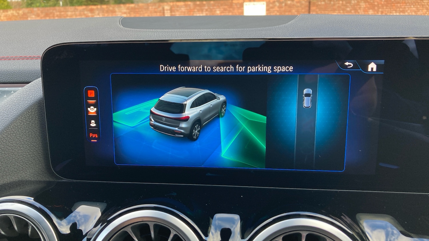 Used Mercedes-Benz EQA 2024 for sale - 77228125: Photo 43