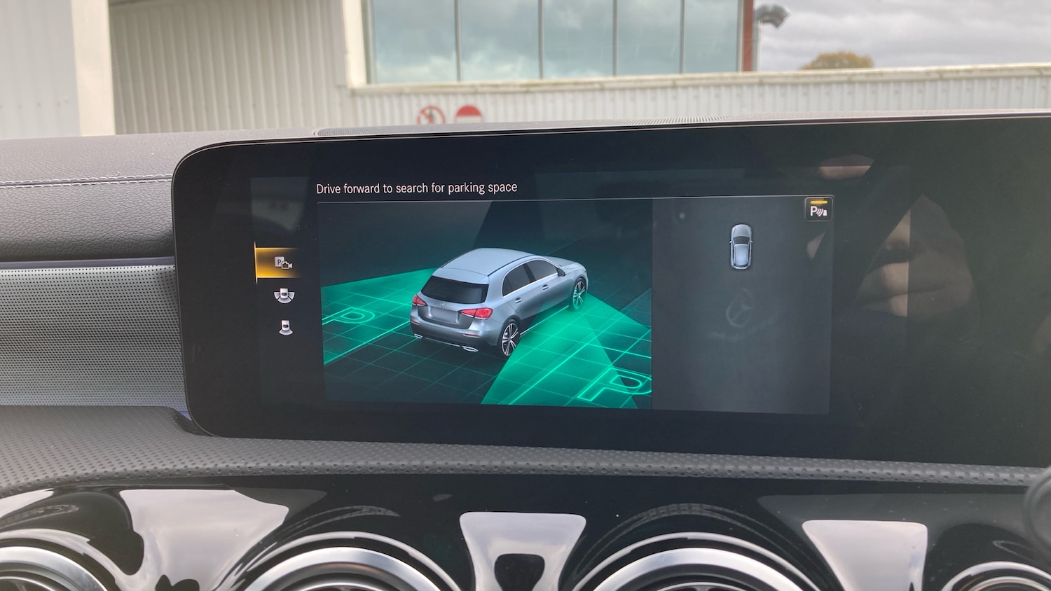 Used Mercedes-Benz A-Class 2021 for sale - 76530891: Photo 43