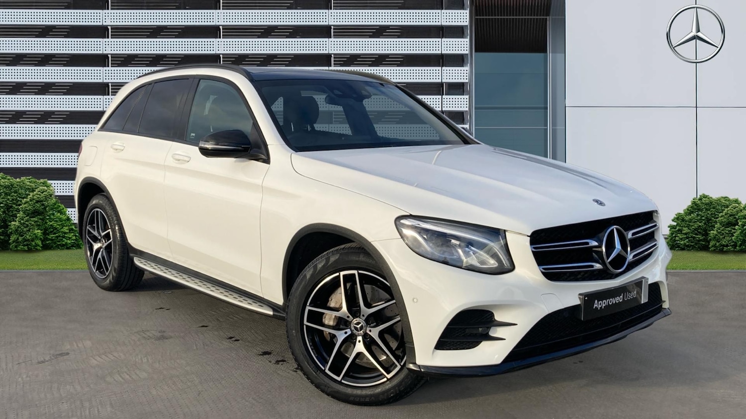 Used Mercedes-Benz GLC 2019 for sale - 77063840: Photo 1