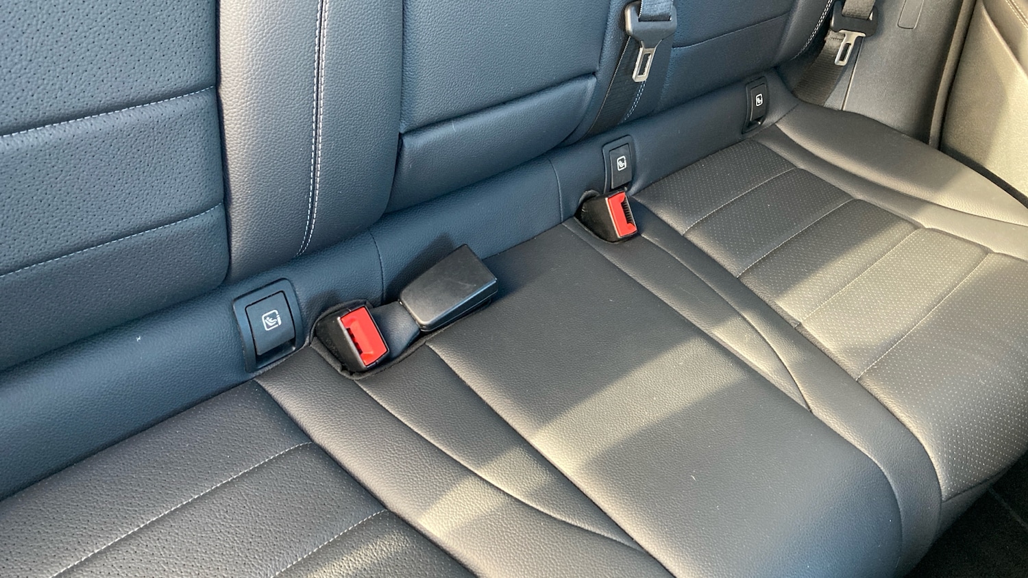 Used Mercedes-Benz GLC 2019 for sale - 77063840: Photo 17