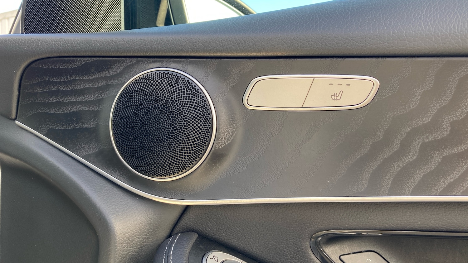 Used Mercedes-Benz GLC 2019 for sale - 77063840: Photo 31