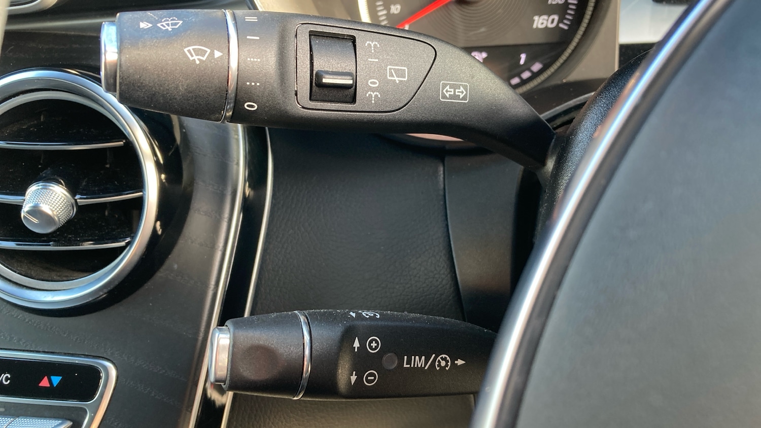 Used Mercedes-Benz GLC 2019 for sale - 77063840: Photo 39