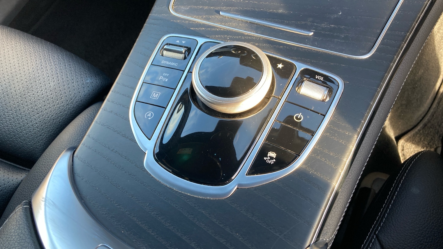 Used Mercedes-Benz GLC 2019 for sale - 77063840: Photo 40