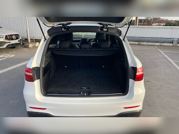 Used Mercedes-Benz GLC 2019 for sale - 77063840: Photo