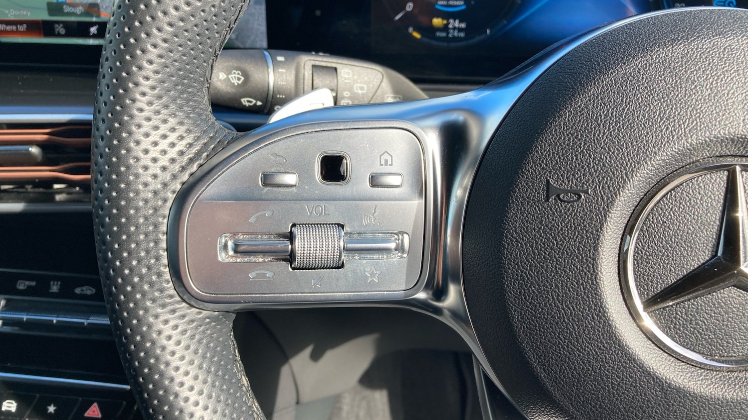 Used Mercedes-Benz EQC 2022 for sale - 76877357: Photo 38