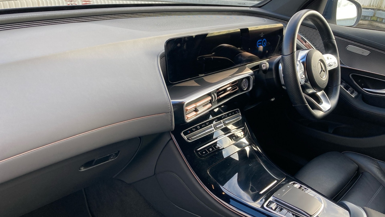 Used Mercedes-Benz EQC 2022 for sale - 76877357: Photo 9