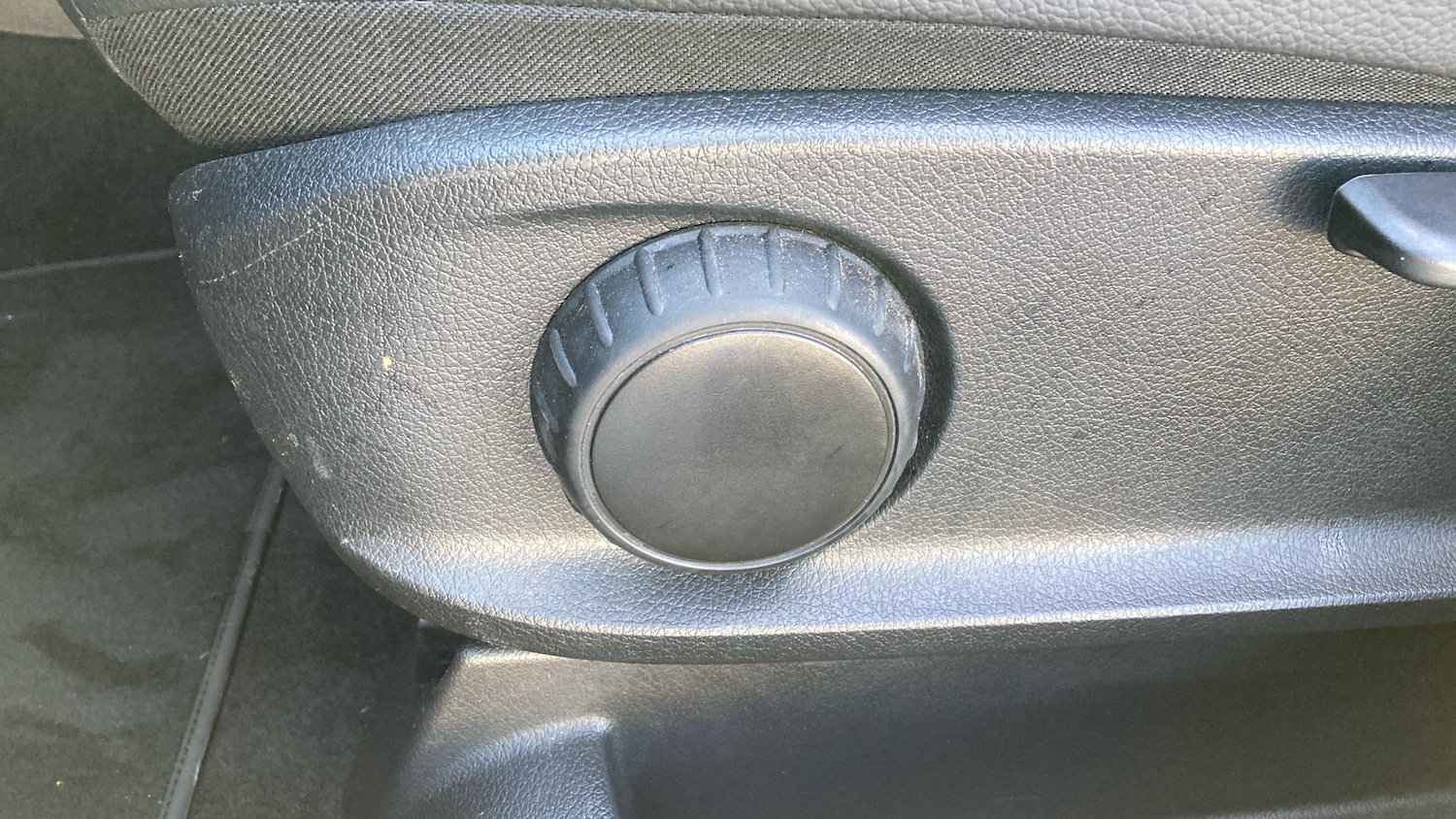 Used Mercedes-Benz GLB 2022 for sale - 76948885: Photo 27