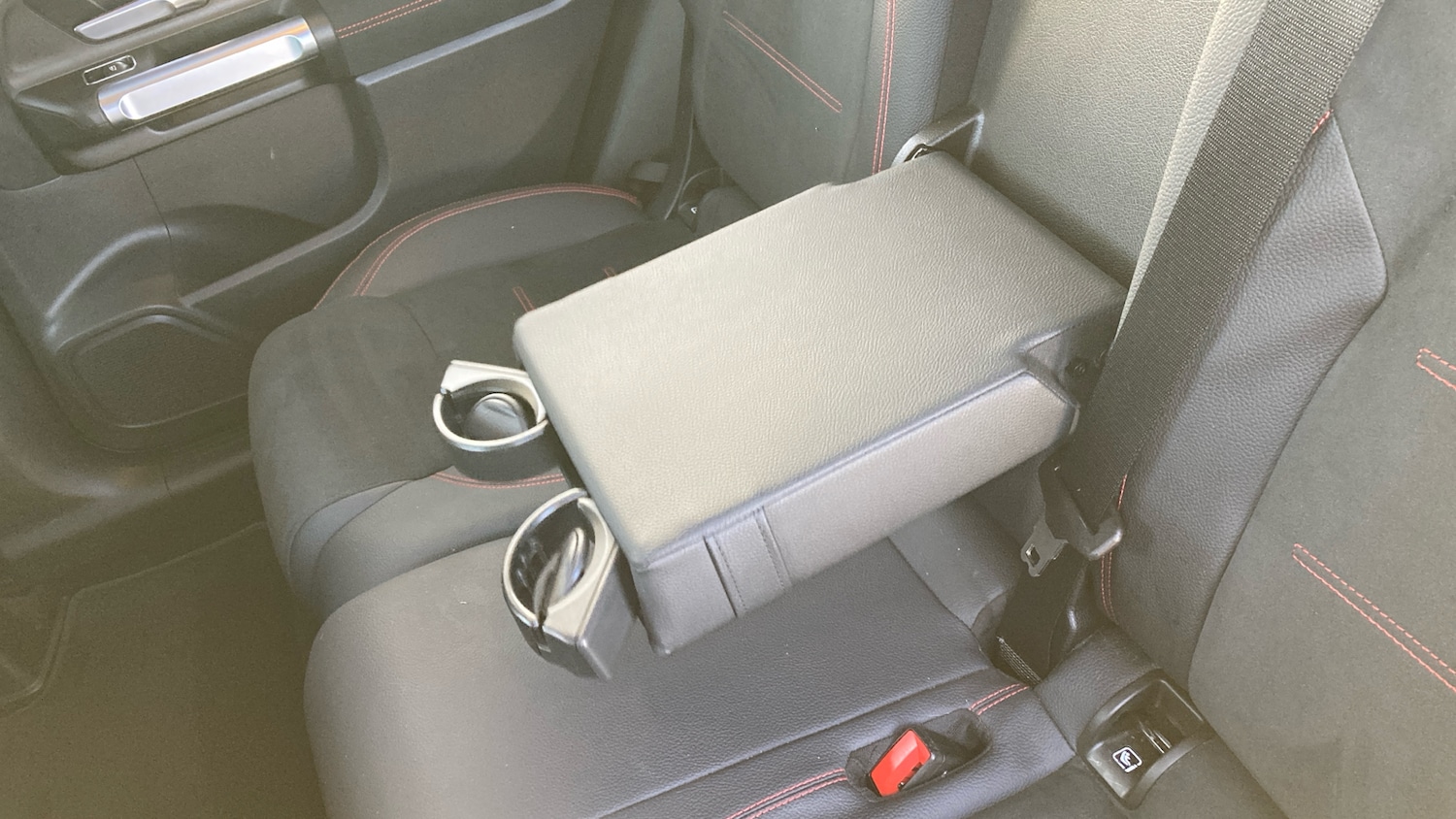 Used Mercedes-Benz GLB 2022 for sale - 76948885: Photo 29