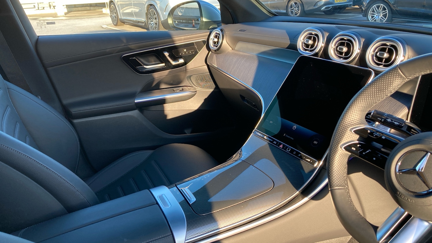 Used Mercedes-Benz GLC 2025 for sale - 76829556: Photo 14