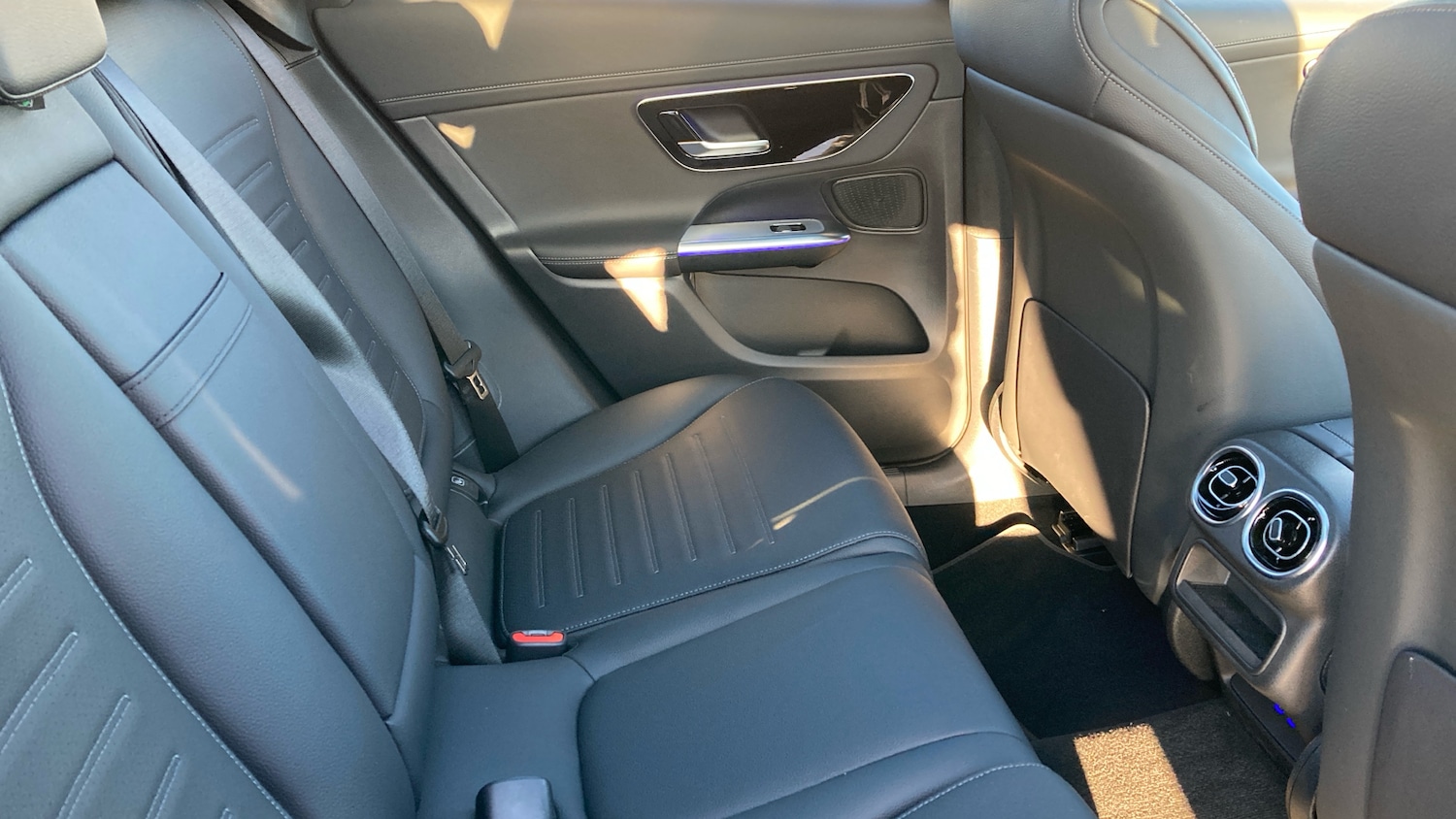 Used Mercedes-Benz GLC 2025 for sale - 76829556: Photo 16