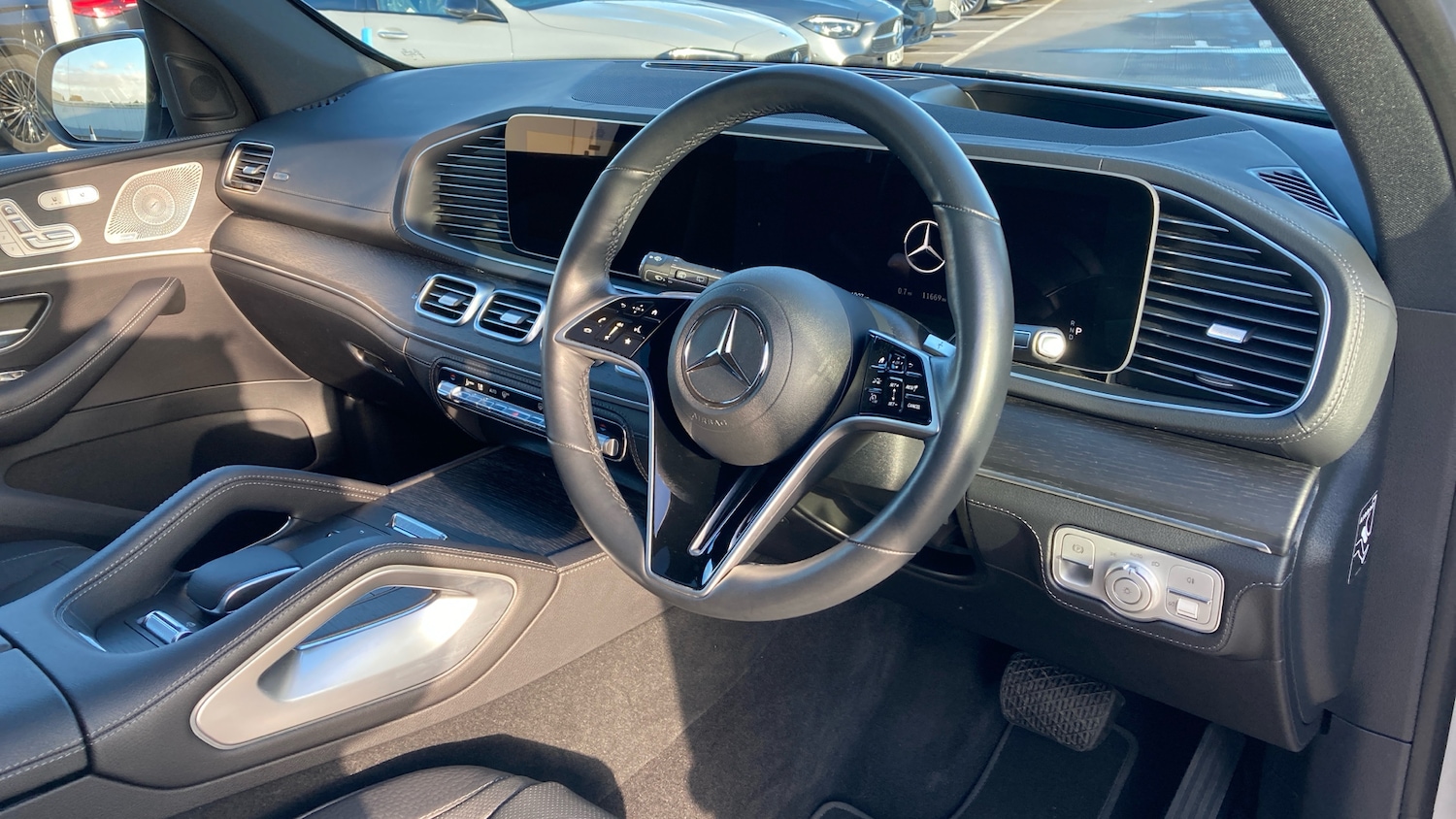 Used Mercedes-Benz GLE 2025 for sale - 76682240: Photo 11