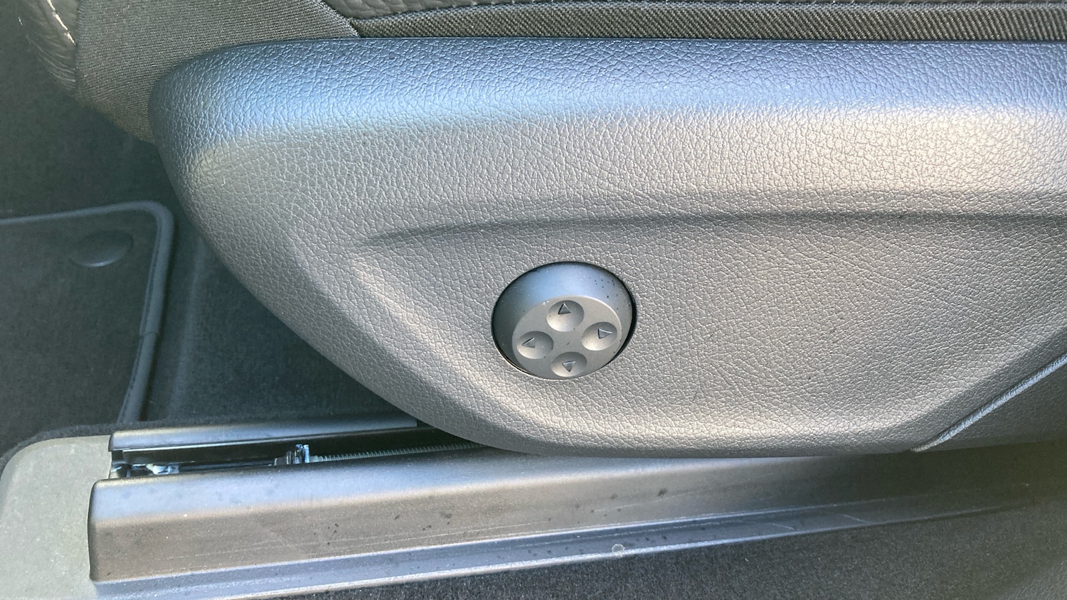 Used Mercedes-Benz GLE 2025 for sale - 76682240: Photo 28