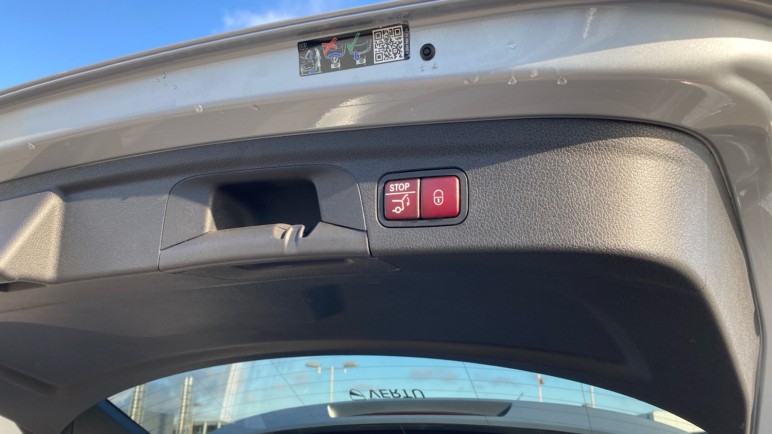 Used Mercedes-Benz GLE 2025 for sale - 76682240: Photo 31