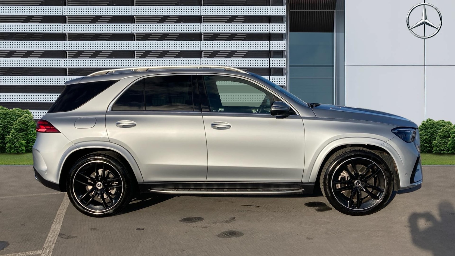 Used Mercedes-Benz GLE 2025 for sale - 76682240: Photo 5