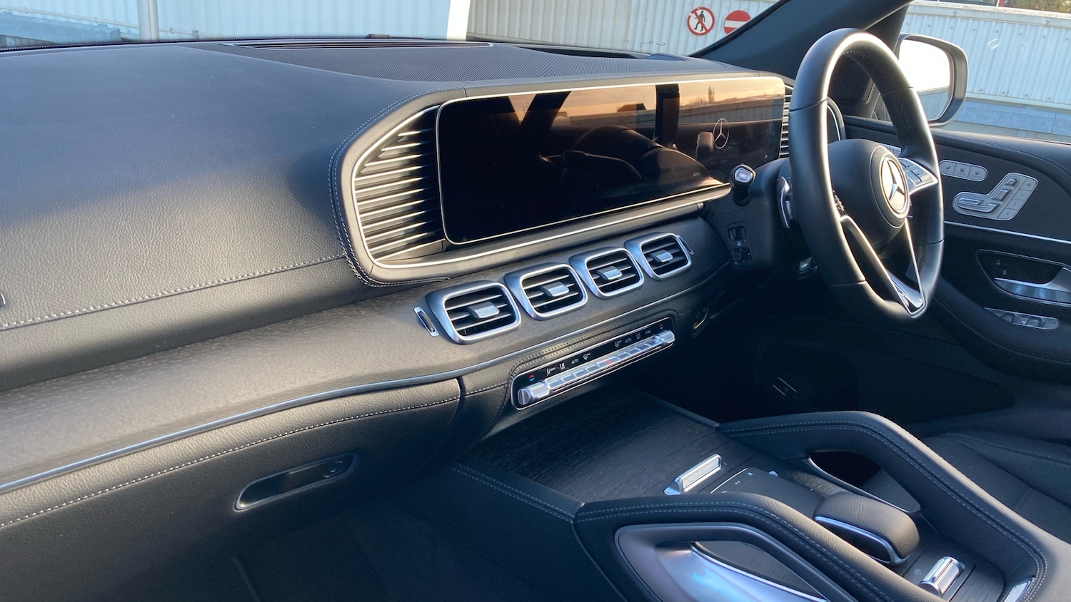 Used Mercedes-Benz GLE 2025 for sale - 76682240: Photo 9