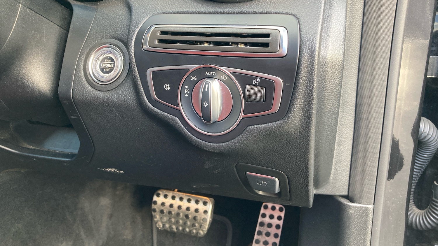 Used Mercedes-Benz C Class 2020 for sale - 76821475: Photo 32