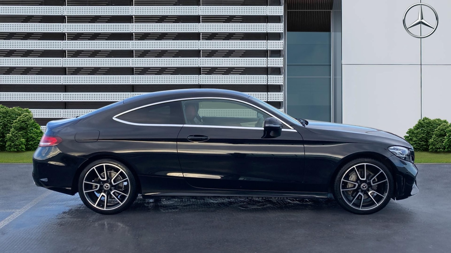 Used Mercedes-Benz C Class 2020 for sale - 76821475: Photo 5