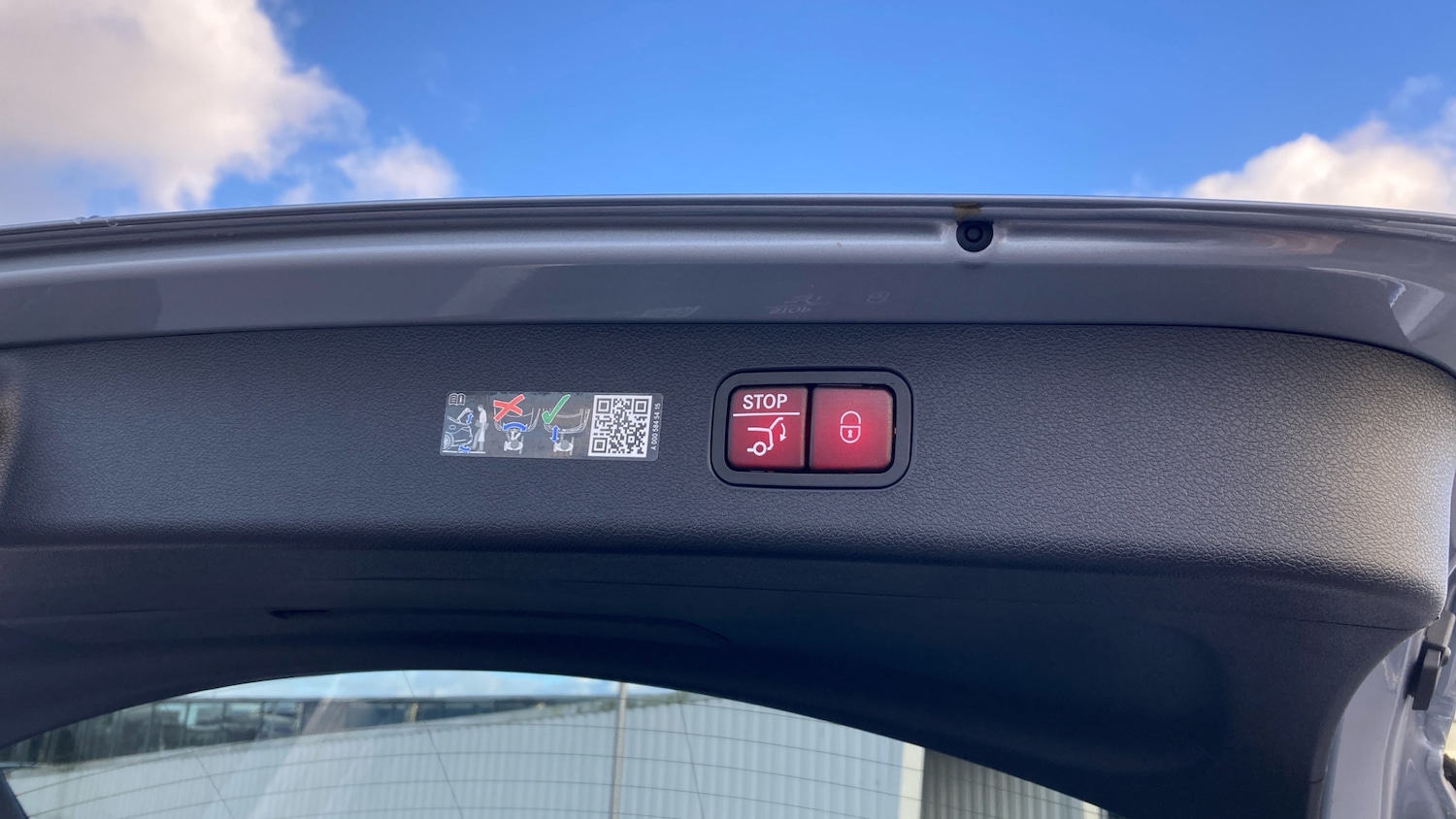 Used Mercedes-Benz E Class 2024 for sale - 76945325: Photo 31