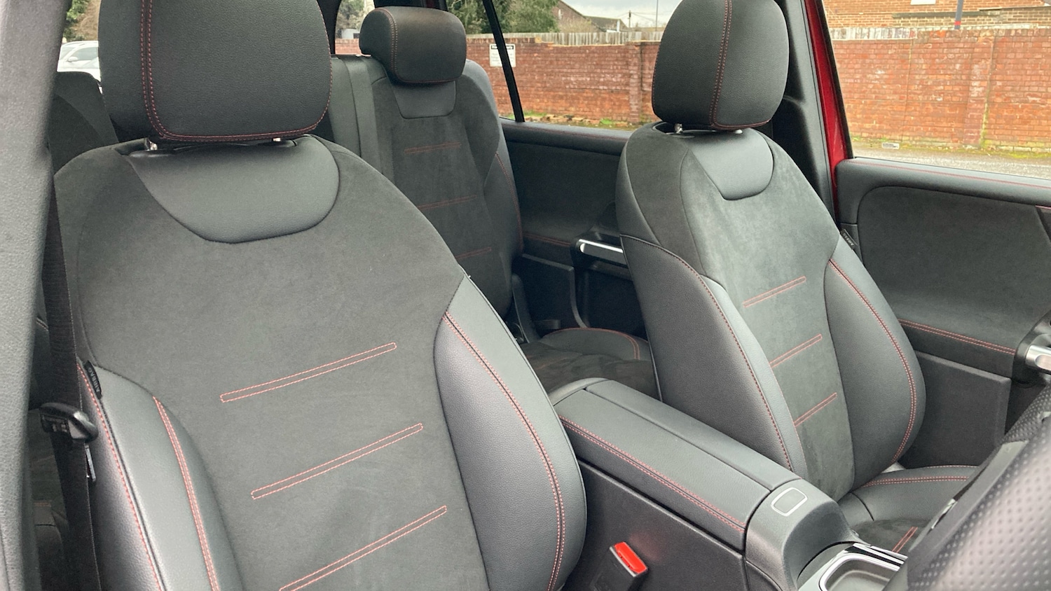 Used Mercedes-Benz EQB 2025 for sale - 78094969: Photo 32