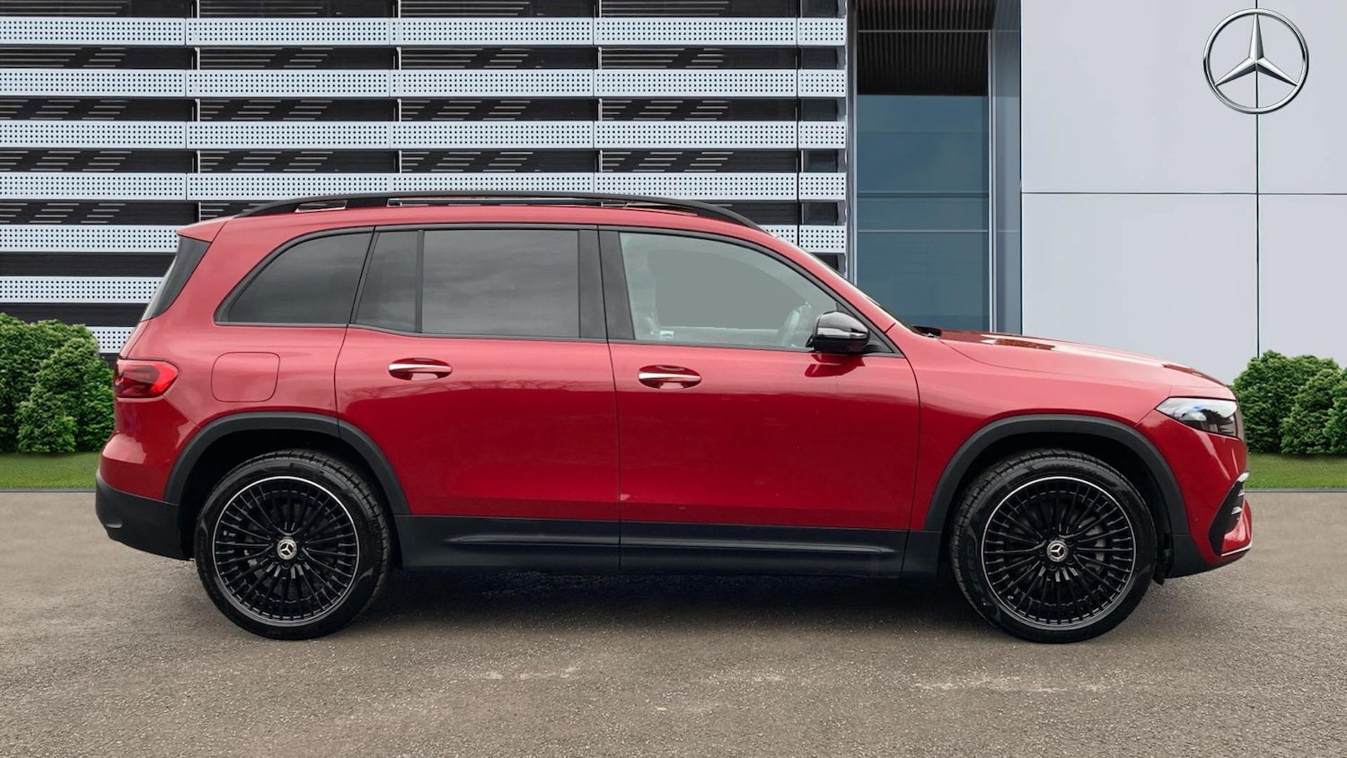 Used Mercedes-Benz EQB 2025 for sale - 78094969: Photo 5