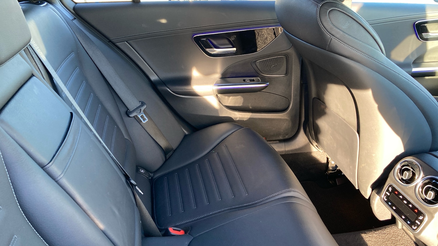 Used Mercedes-Benz C Class 2022 for sale - 76638576: Photo 16