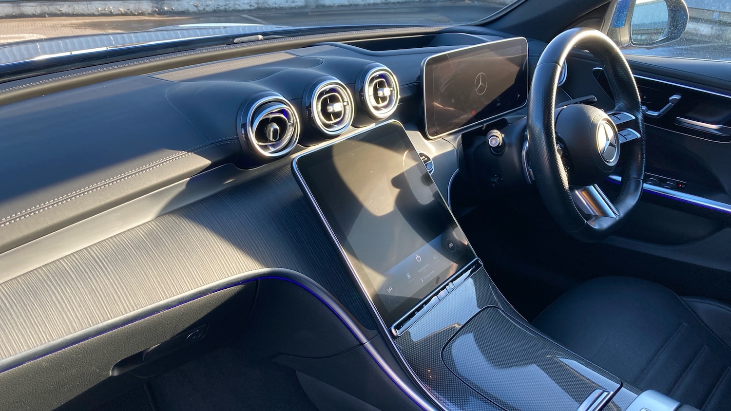 Used Mercedes-Benz C Class 2022 for sale - 76638576: Photo 9