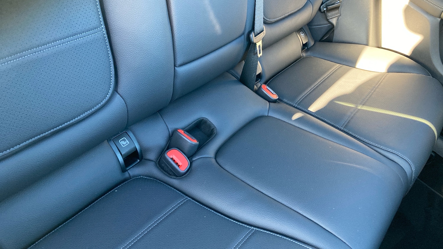 Used Mercedes-Benz GLC 2025 for sale - 77106431: Photo 17