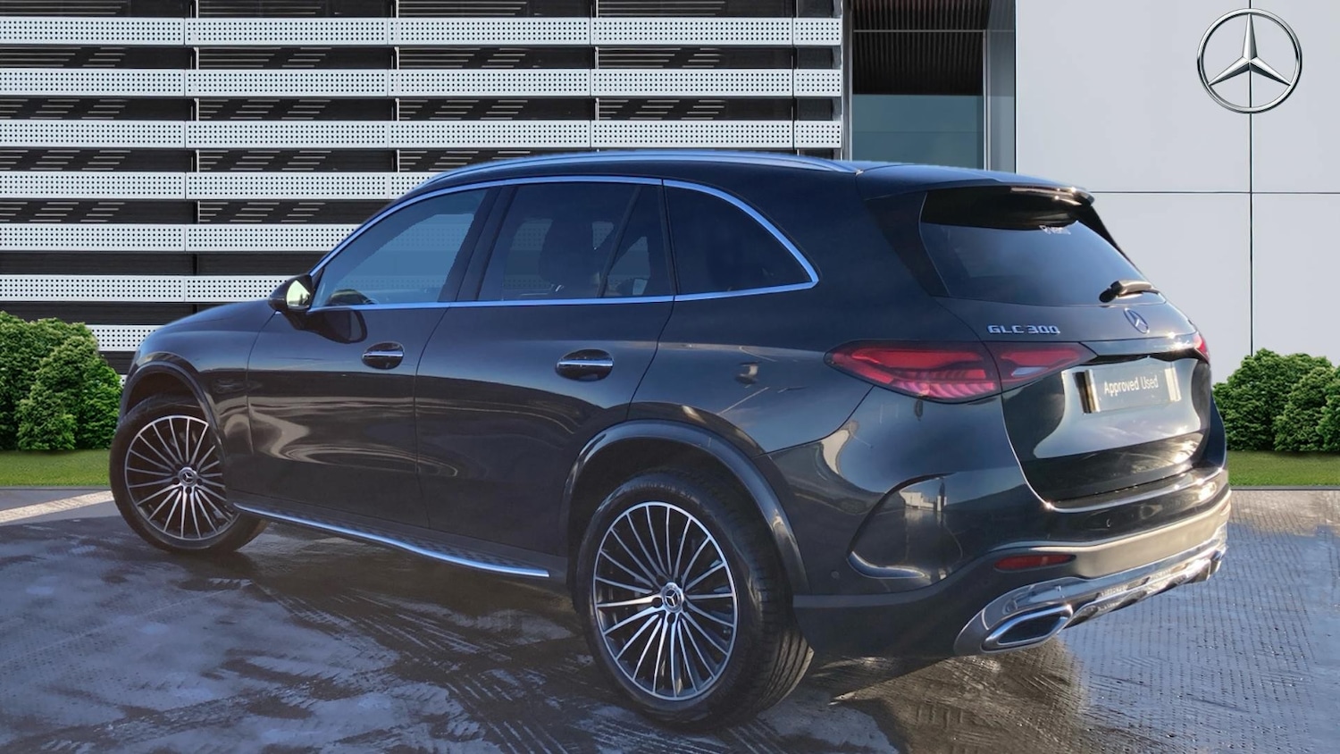 Used Mercedes-Benz GLC 2025 for sale - 77106431: Photo 2