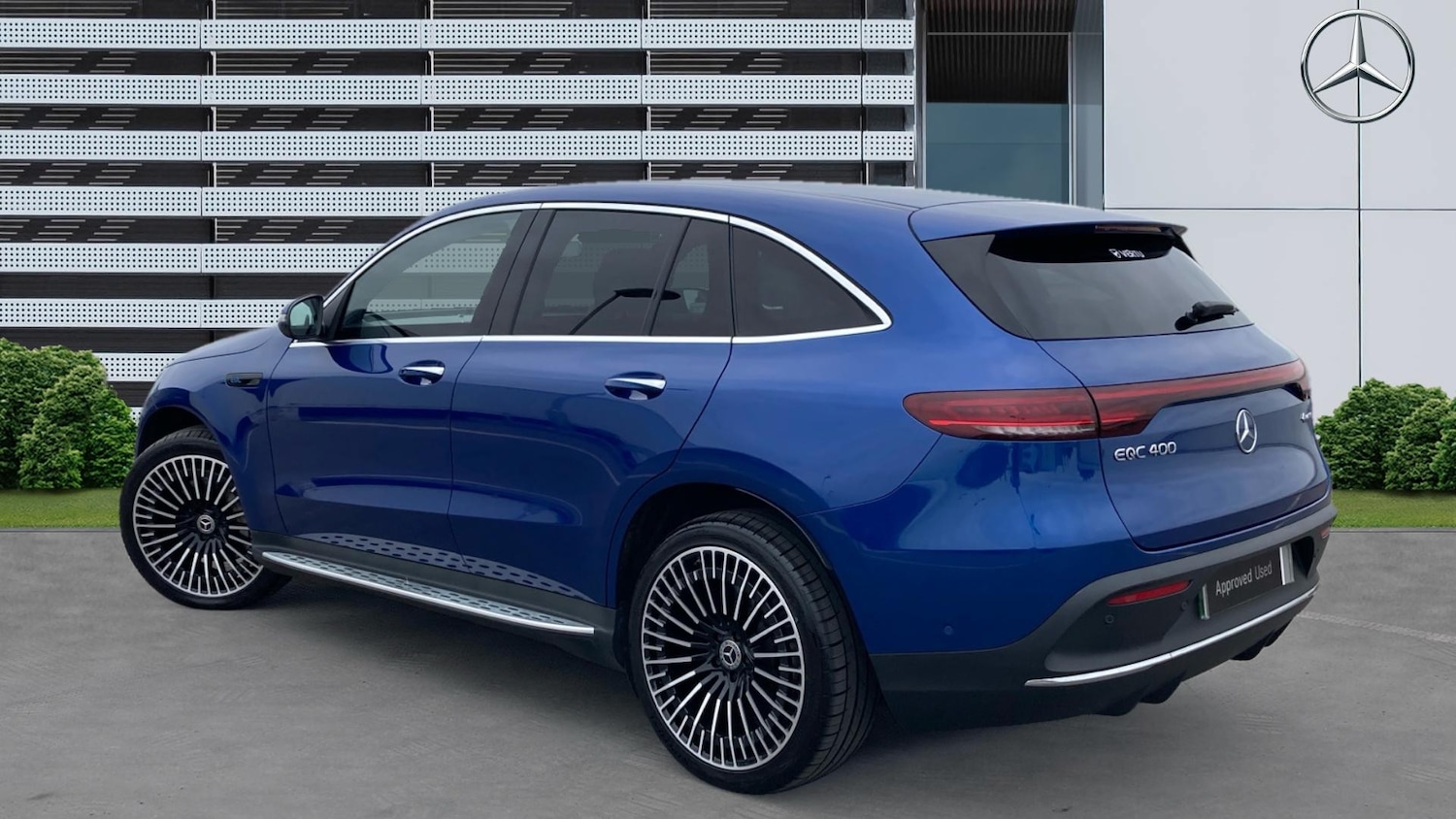 Used Mercedes-Benz EQC 2022 for sale - 76048893: Photo 2