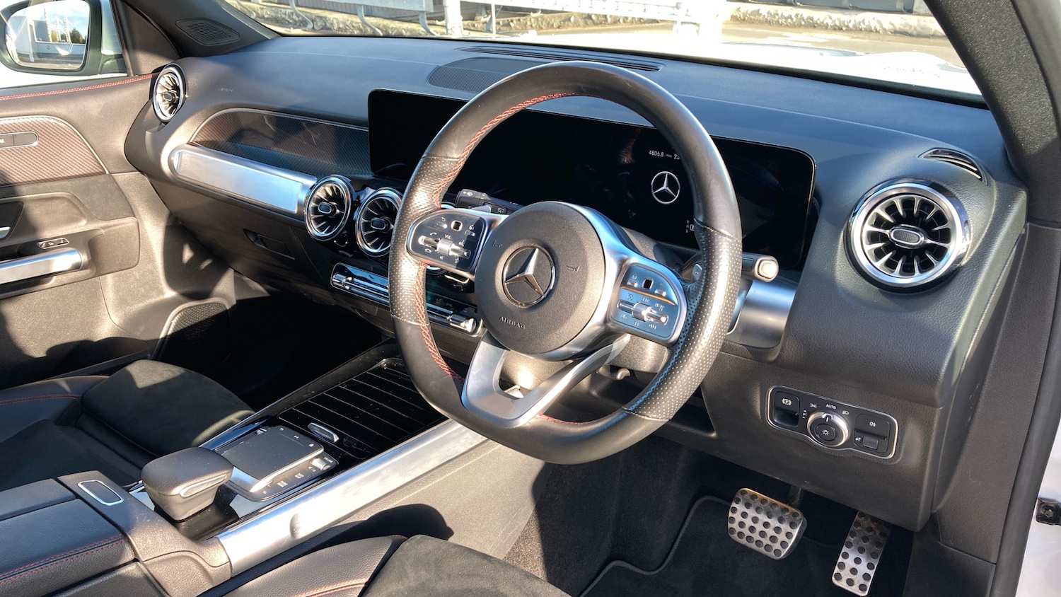 Used Mercedes-Benz GLB 2021 for sale - 77222891: Photo 11