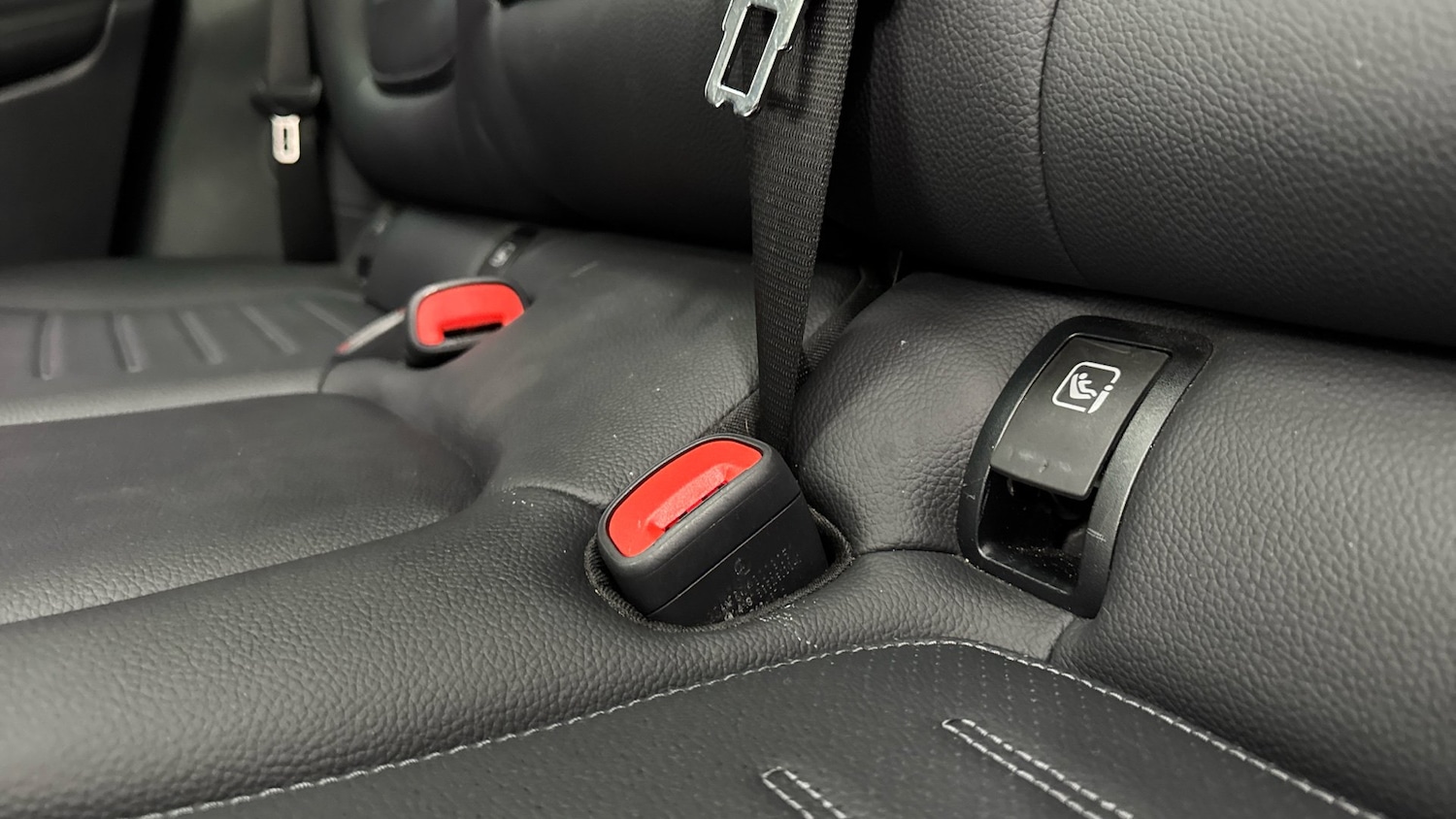 Used Mercedes-Benz GLC 2024 for sale - 76831361: Photo 17