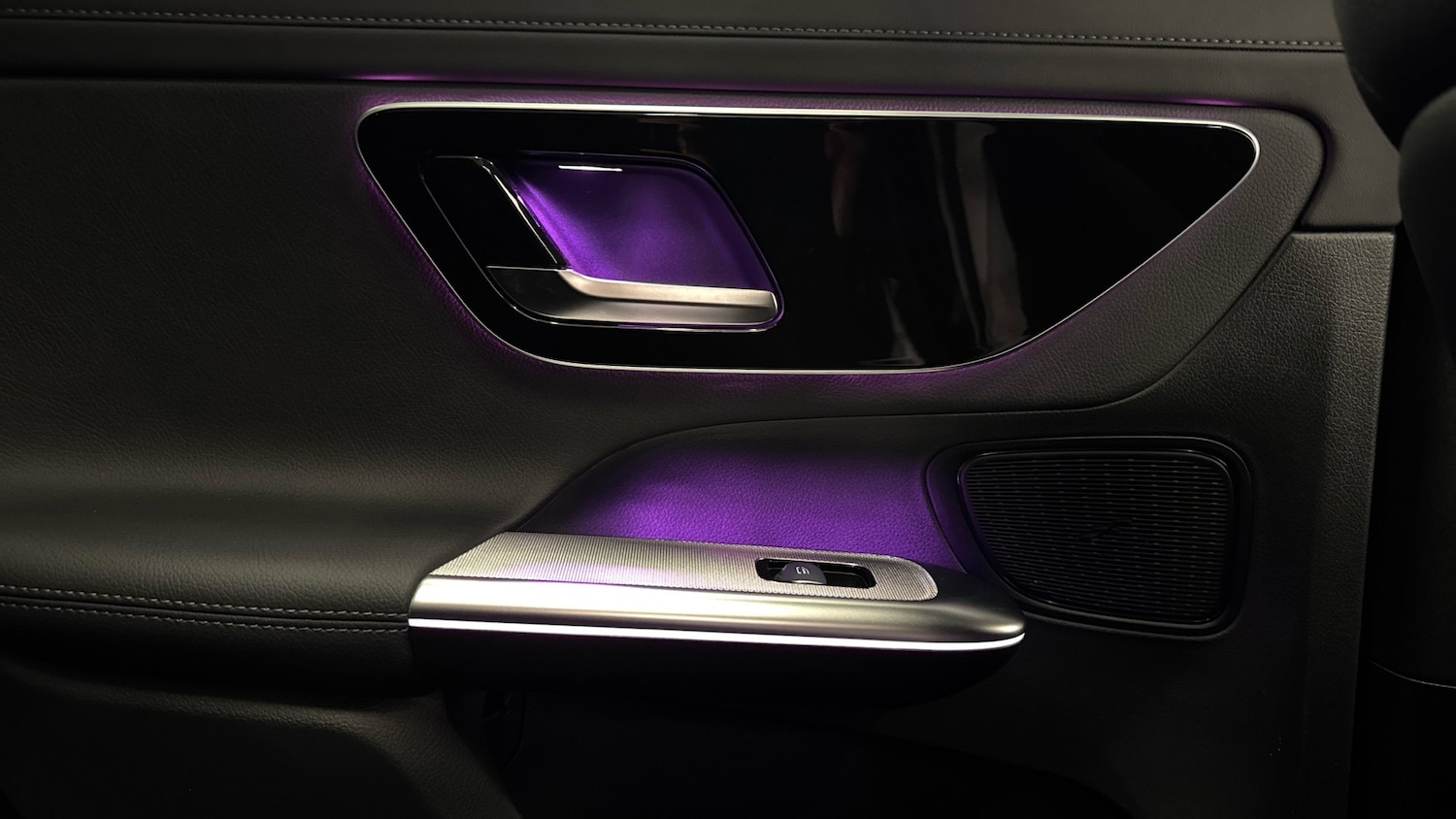 Used Mercedes-Benz GLC 2024 for sale - 76831361: Photo 21