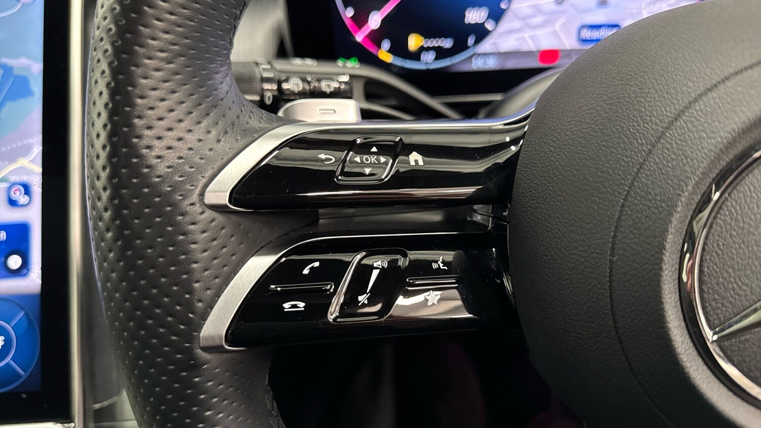 Used Mercedes-Benz GLC 2024 for sale - 76831361: Photo 28