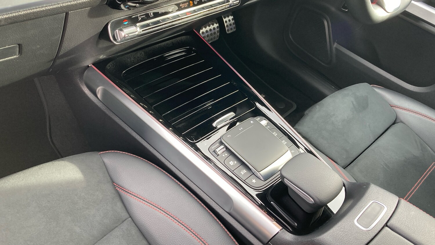 Used Mercedes-Benz EQB 2023 for sale - 77581026: Photo 13