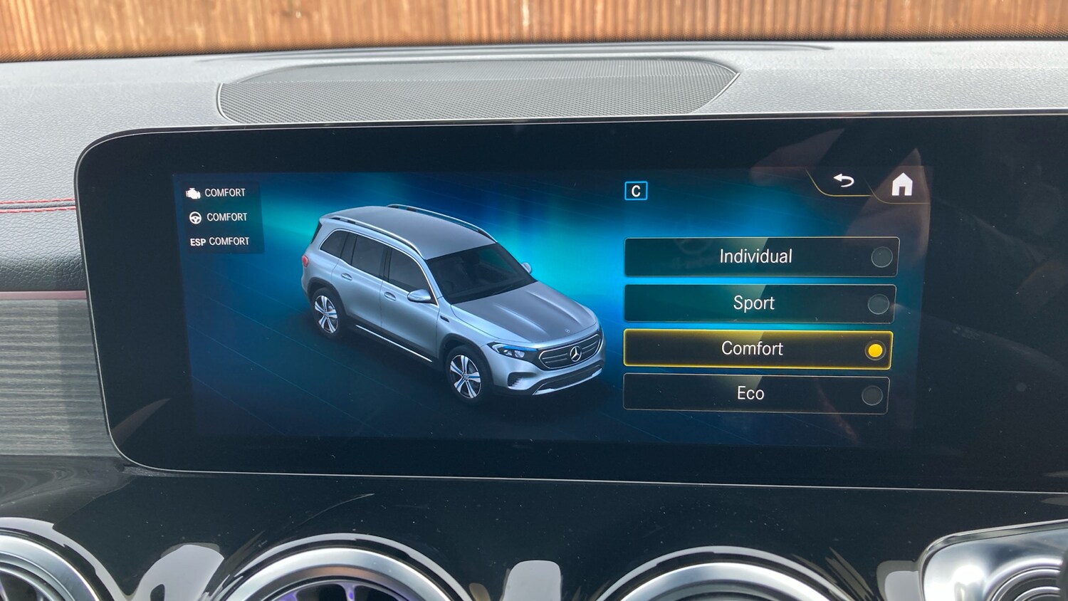 Used Mercedes-Benz EQB 2023 for sale - 77581026: Photo 44