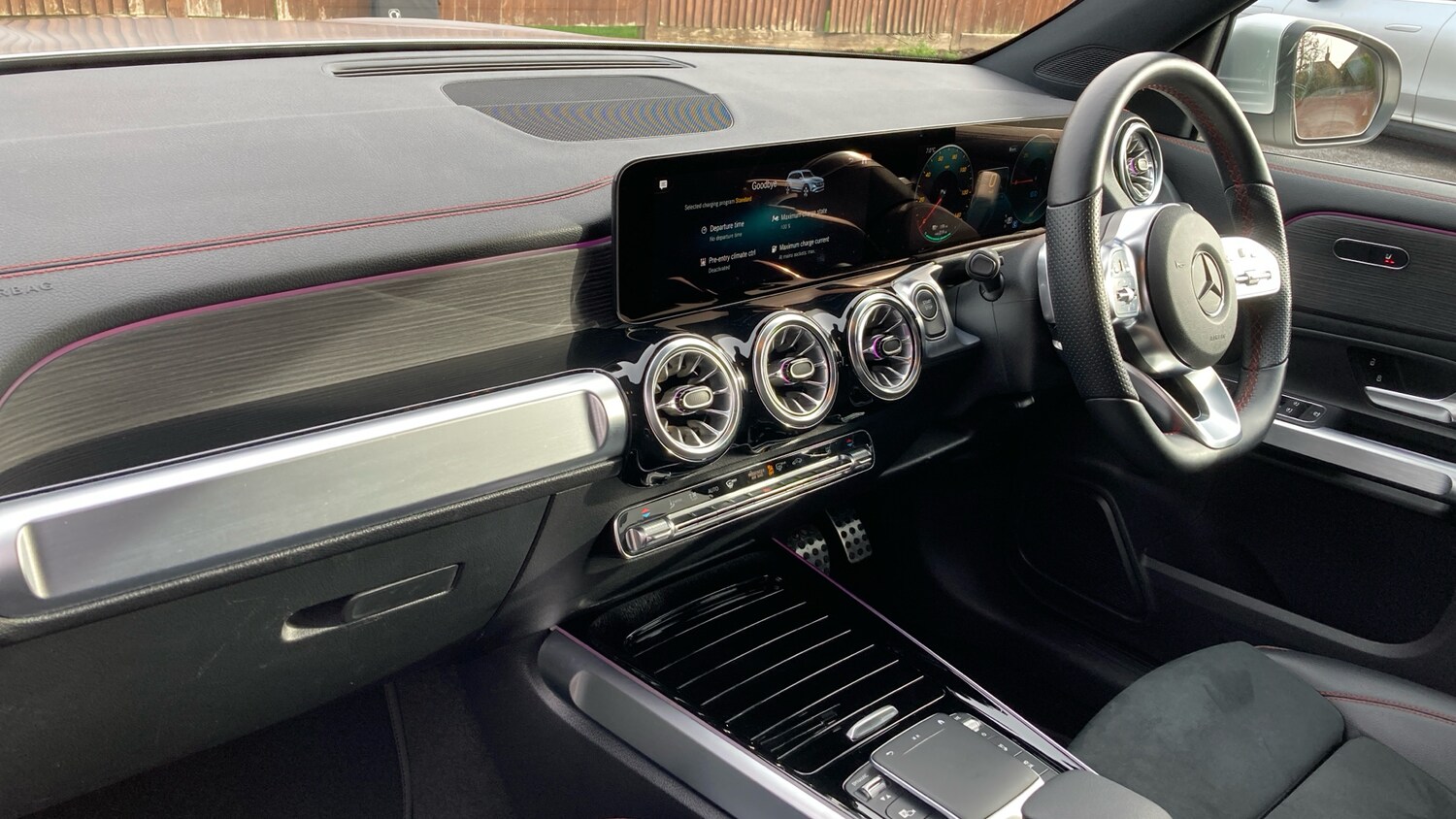 Used Mercedes-Benz EQB 2023 for sale - 77581026: Photo 9